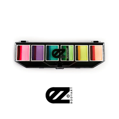 EZStrokes by Susy Amaro’s UV GLOW Cotton Candy Palette